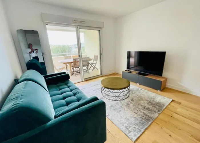 Appartement Charming With View *